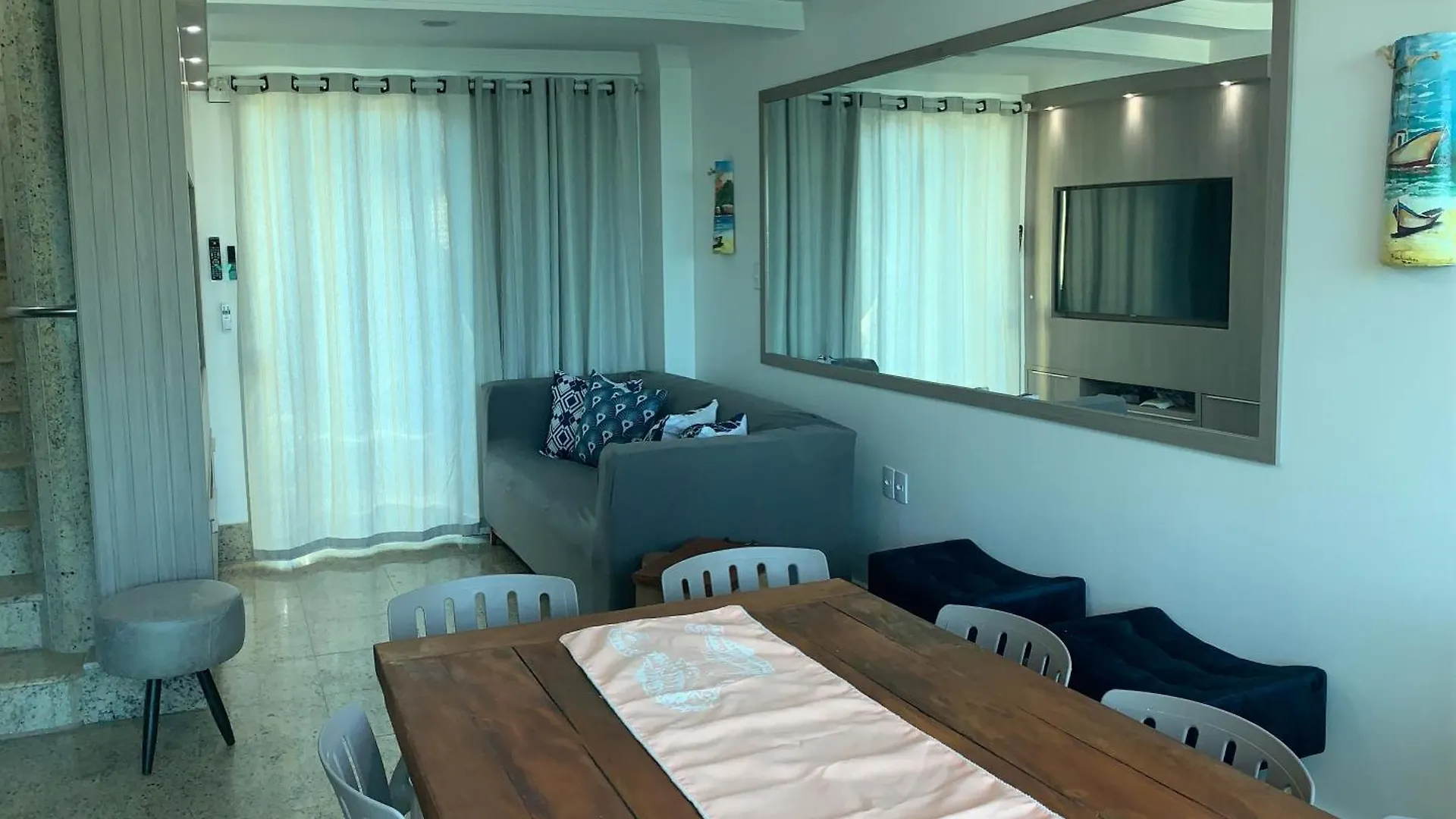 ボンビーニャス Triplex Pe Na Areiaヴィラ 別荘