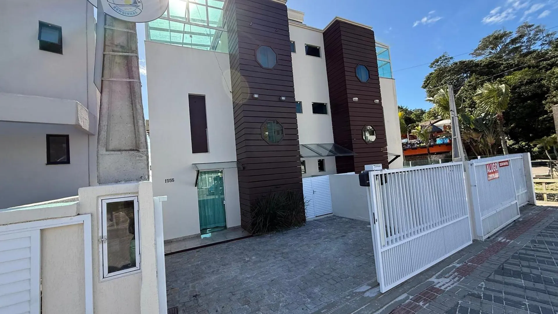 ボンビーニャス Triplex Pe Na Areiaヴィラ 別荘